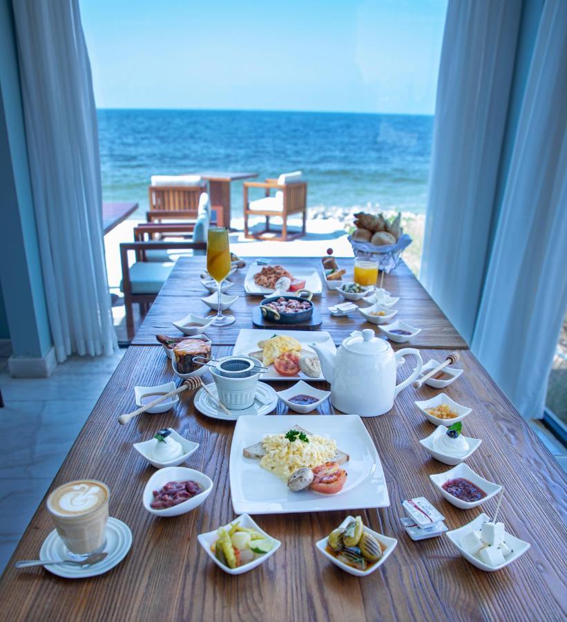 Caravana Beach Resort Al Zorah Ajman Eksteriør billede