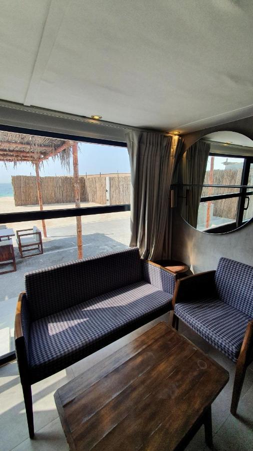 Caravana Beach Resort Al Zorah Ajman Eksteriør billede